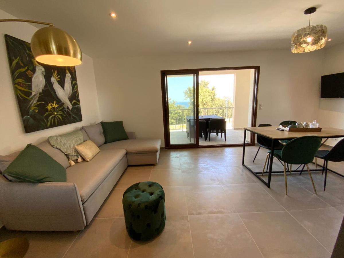 Apartment La Listrella & *