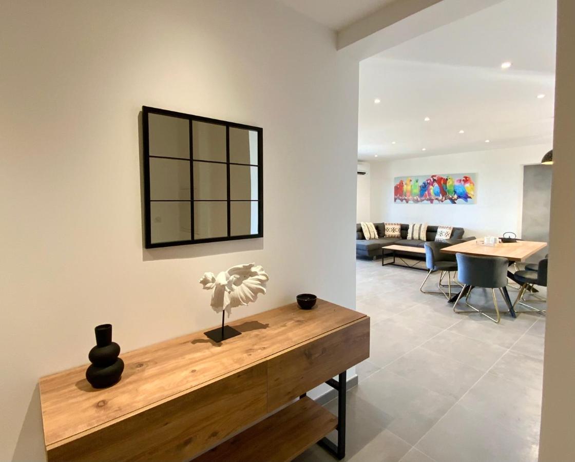 Apartment La Listrella &